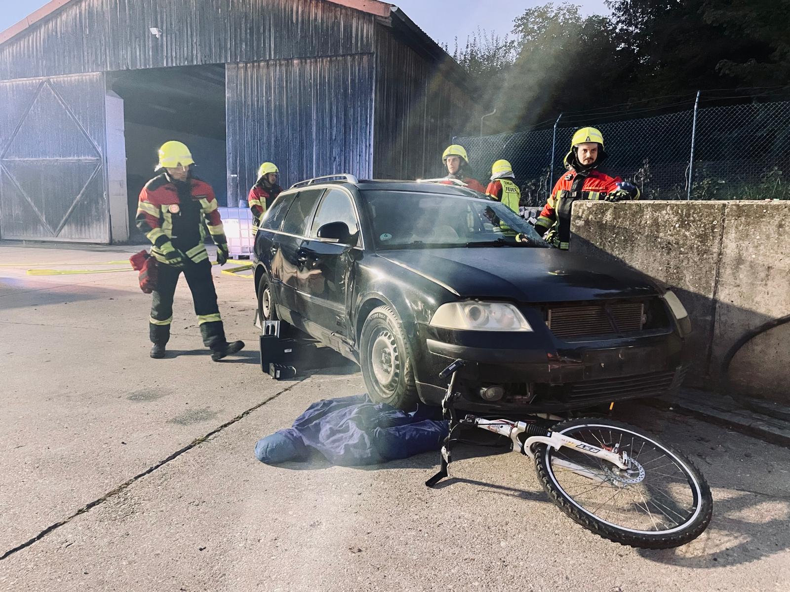Feuerwehren und BRK übten den Ernstfall